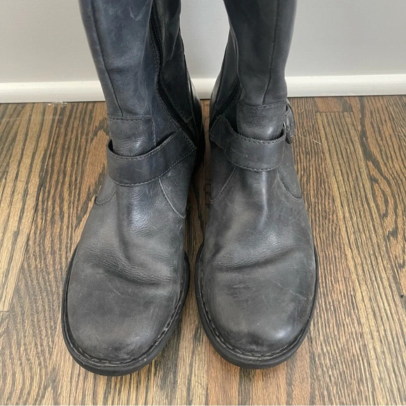 Born gray leather knee high riding boots size 6 - Picture 5 of 8
